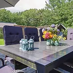 Holiday home 5 Star Holiday Home In Nexo *