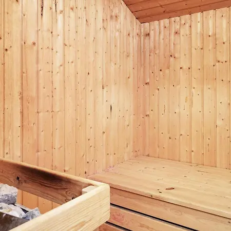 8 Person In Hébergement de vacances Neksø