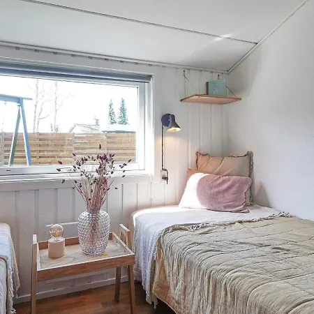 8 Person Holiday In Nex Nexo