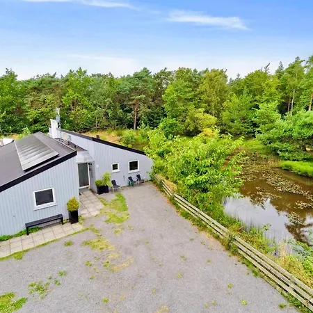 5 Star Holiday Home In Nexo * Nexo