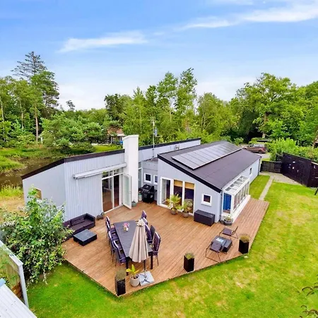 Holiday home 5 Star Holiday Home In Nexo
