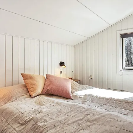 5 Star Holiday Home In Nexo Hébergement de vacances *